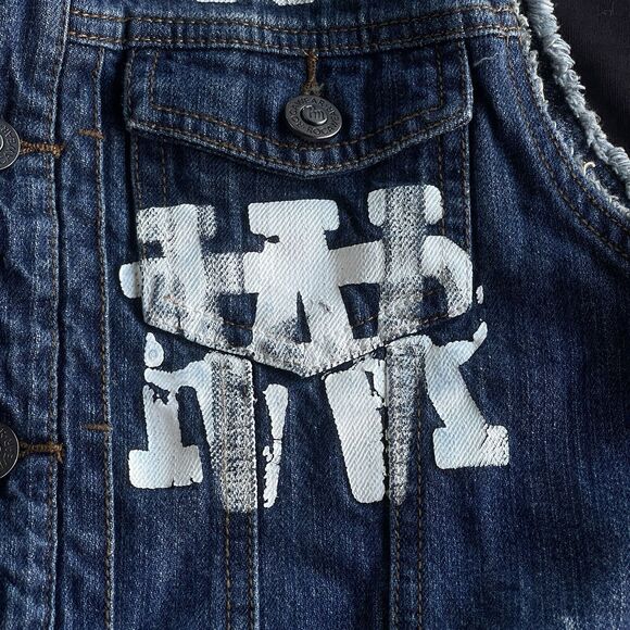 Rocawear Jean Vest Mens Medium Cotton Y2K Raw Hem Button Up Denim Logo - Picture 3 of 15